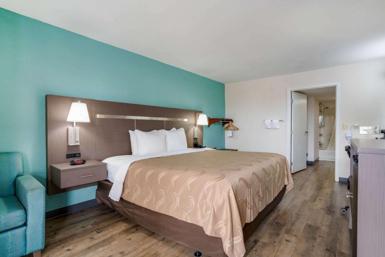 Quality Inn Greenville Near University Экстерьер фото