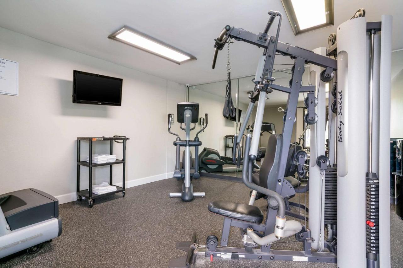 Quality Inn Greenville Near University Экстерьер фото