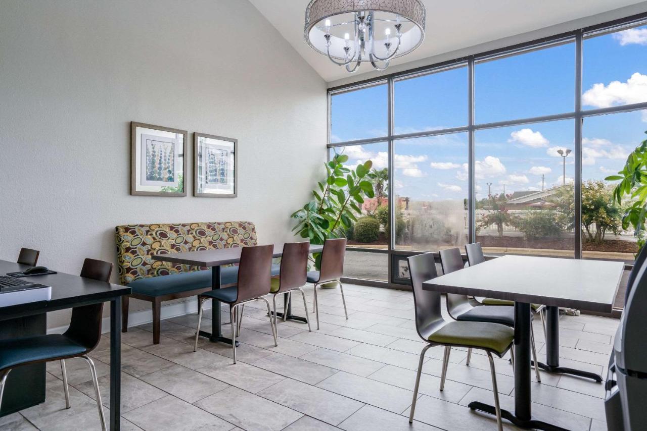 Quality Inn Greenville Near University Экстерьер фото