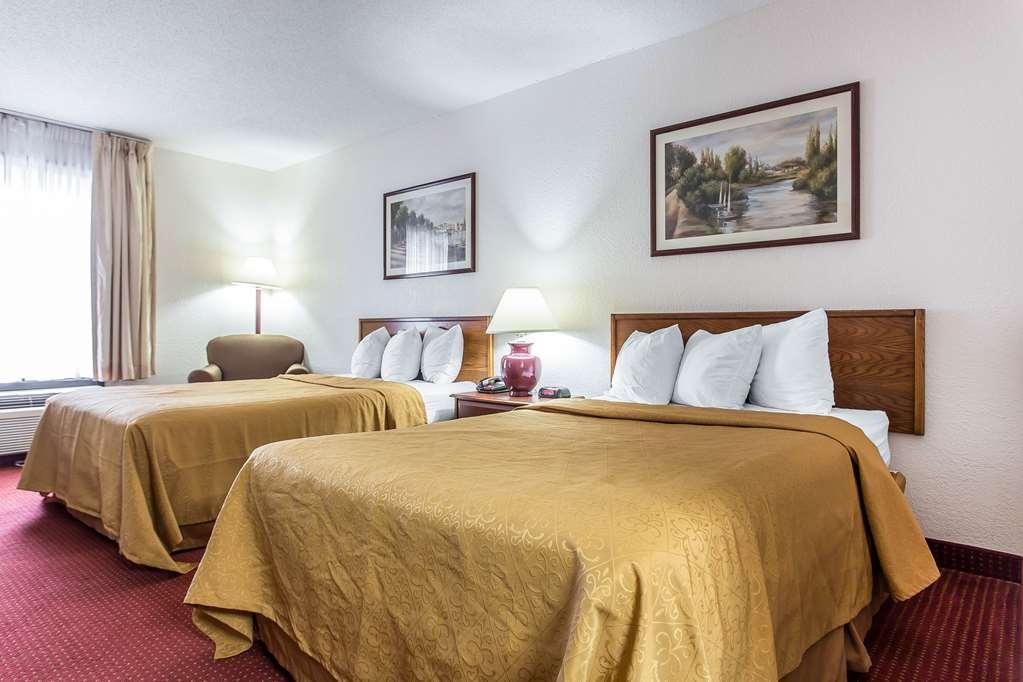 Quality Inn Greenville Near University Номер фото